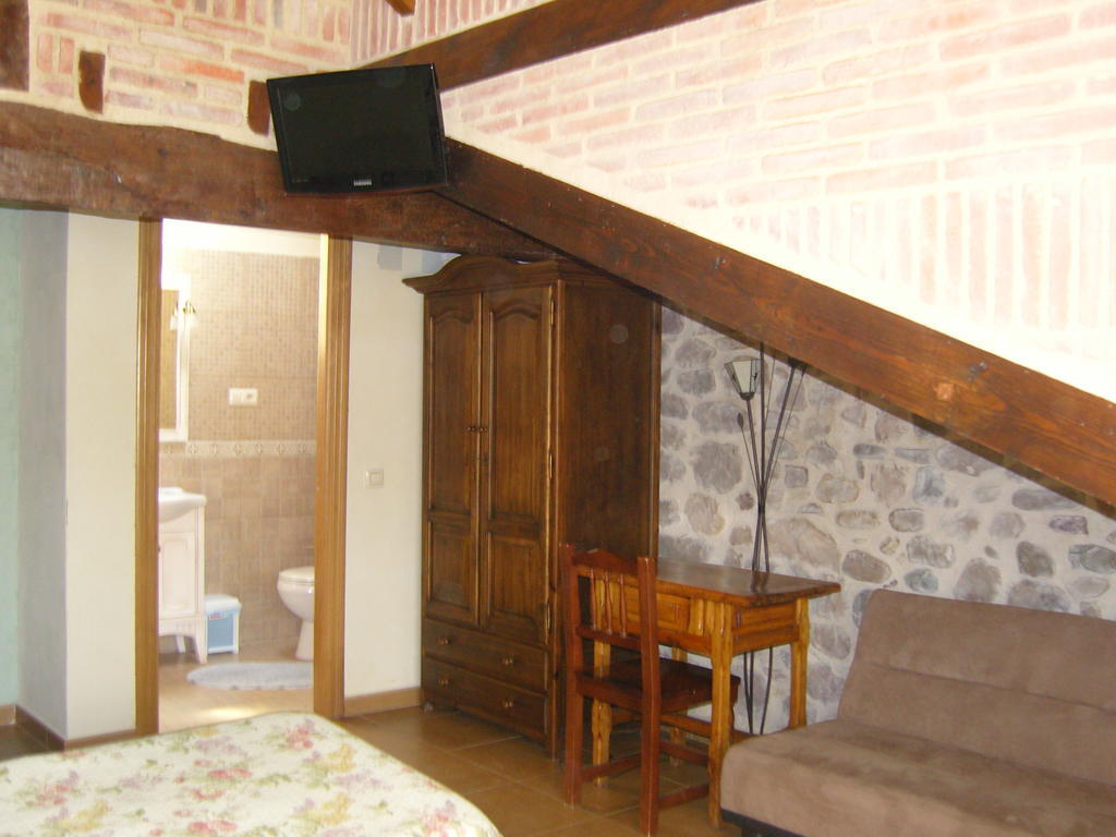 Casa Paulino Hotel Corrales De Buelna Kültér fotó